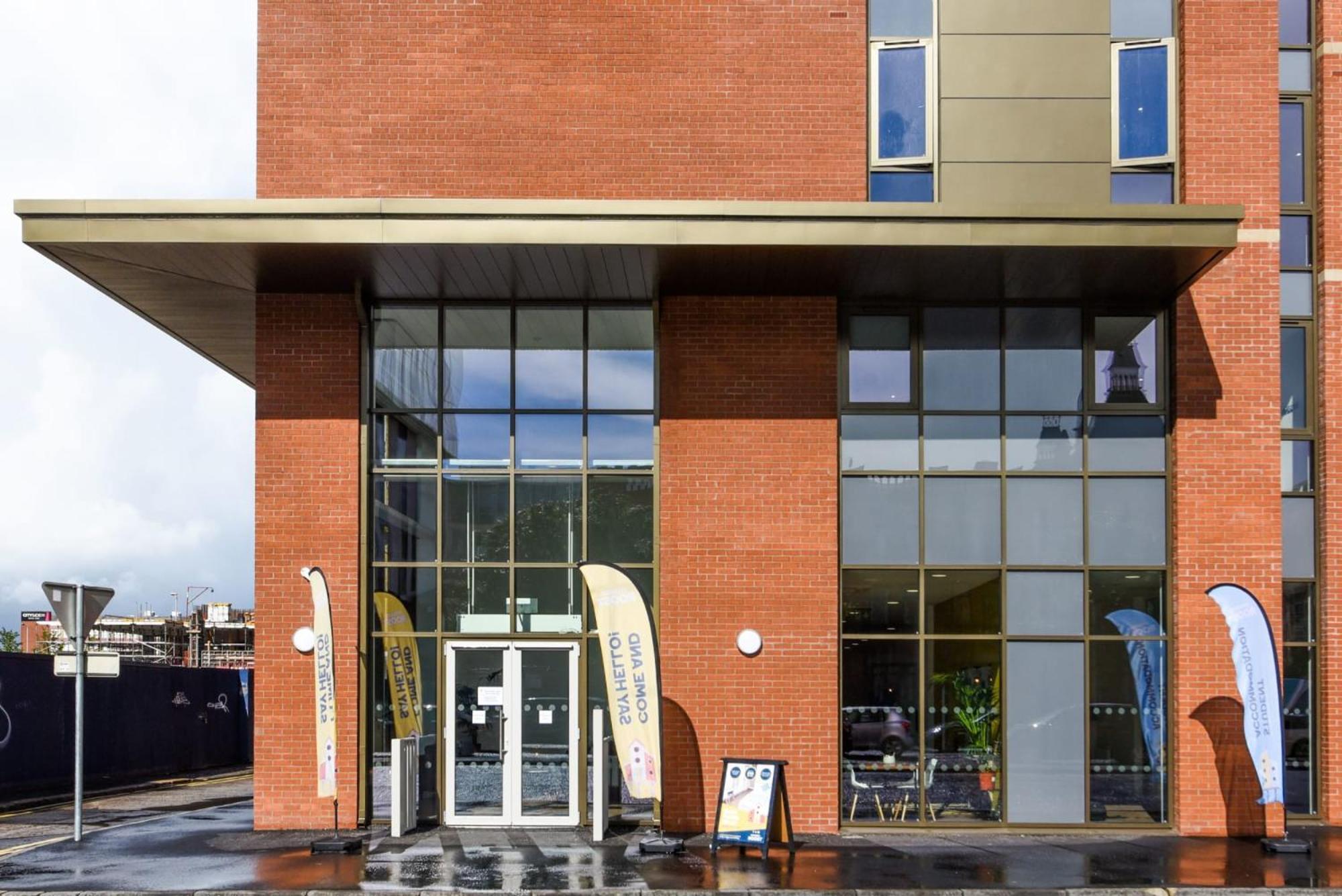 Ferienwohnung For Students Only At Great Patrick Street Belfast Exterior foto